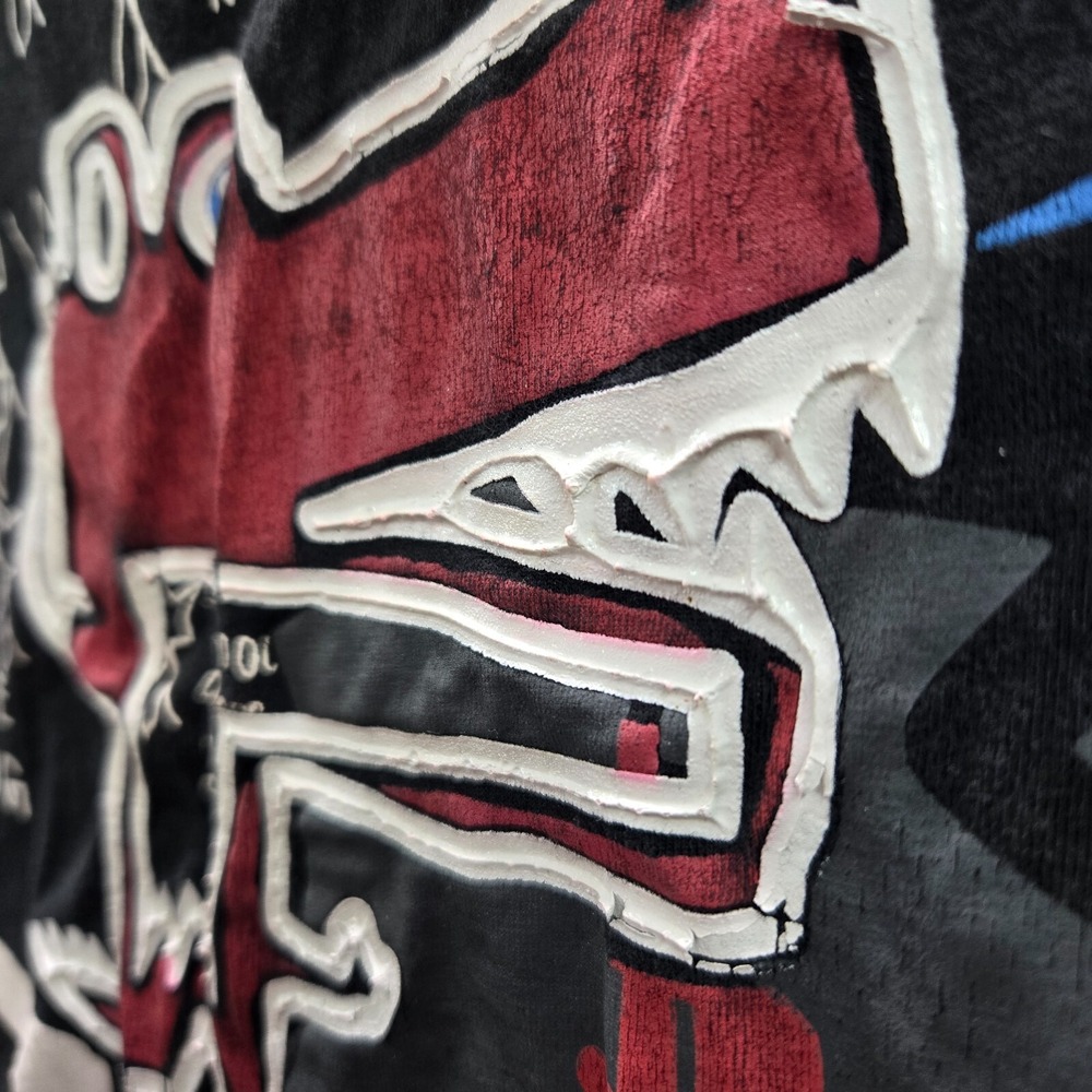 VINTAGE Southpole Men‎ Shirt Medium Black Logo Artwork Skater Streetwear Y2K Tee - Picture 4 of 10